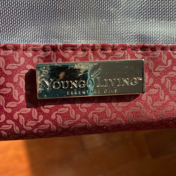 2/$5 Young Living Toiletry/Shaving/Travel bag - Bon Voyage - Picture 2 of 4
